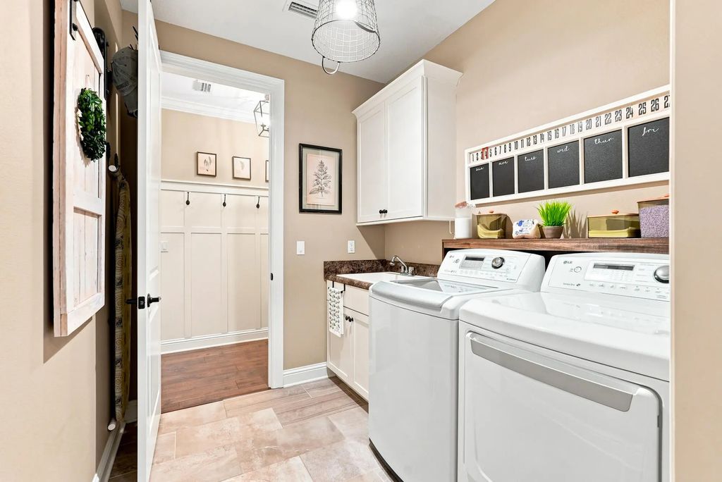 27 of 76 - 628 Meadow Lake Drive, Freeport, FL