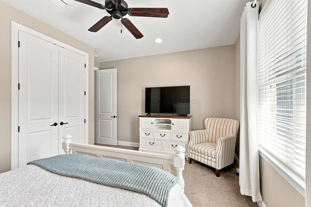 38 of 76 - 628 Meadow Lake Drive, Freeport, FL