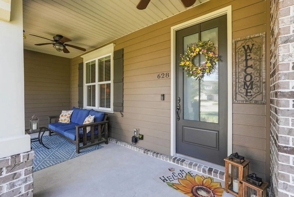 4 of 76 - 628 Meadow Lake Drive, Freeport, FL