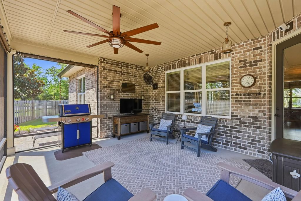 43 of 76 - 628 Meadow Lake Drive, Freeport, FL