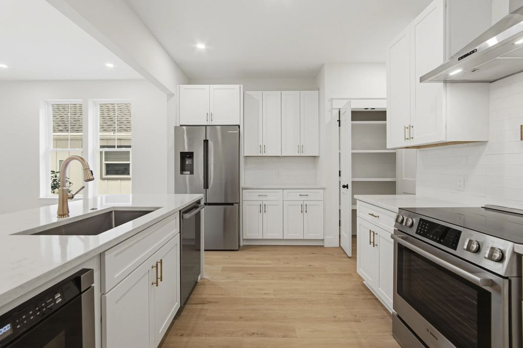 10 of 57 - 236 N Marsh Landing, Freeport, FL