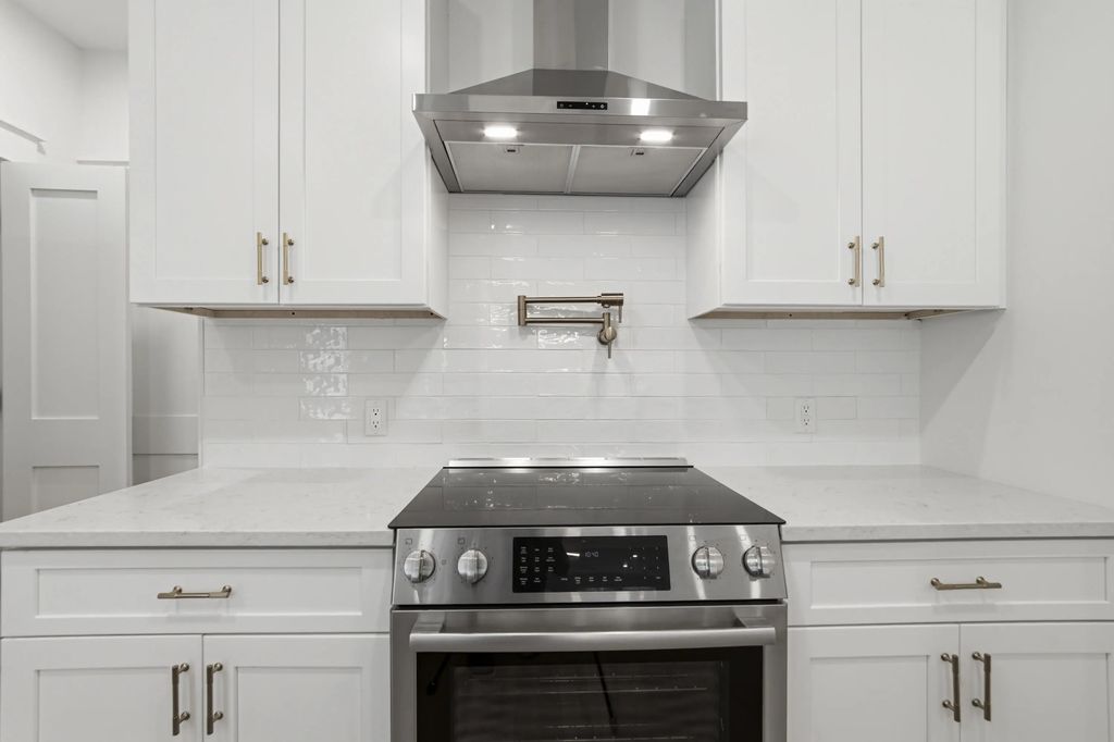 13 of 57 - 236 N Marsh Landing, Freeport, FL