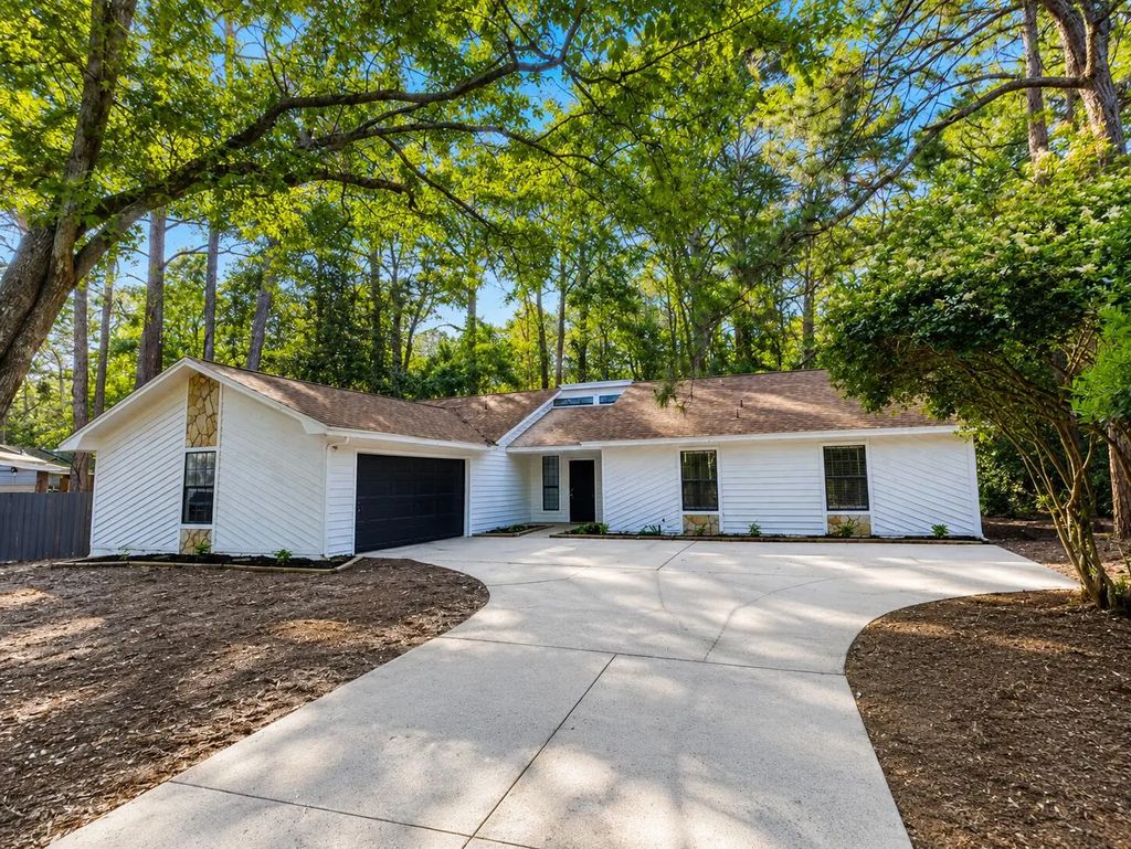 723 Prestwick Drive, Niceville