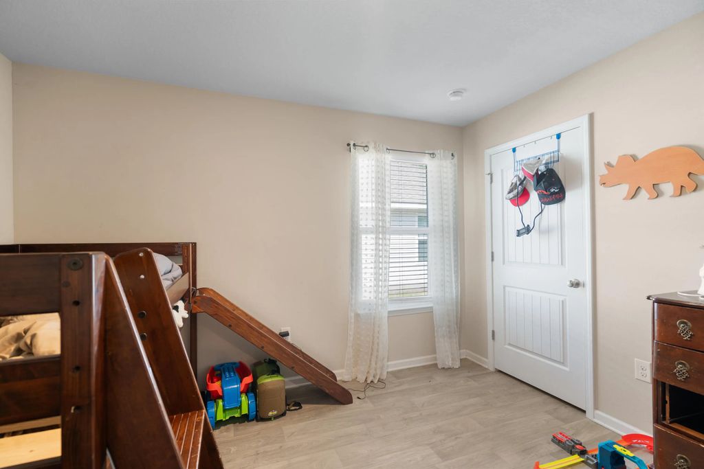 20 of 61 - 669 Earl Godwin Road, Freeport, FL