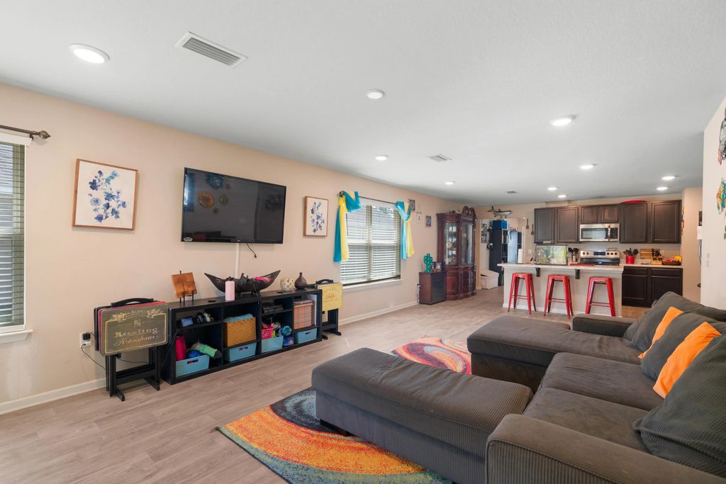 3 of 61 - 669 Earl Godwin Road, Freeport, FL