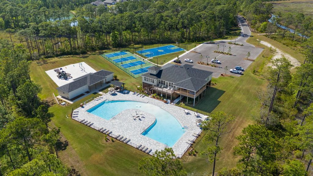 53 of 61 - 669 Earl Godwin Road, Freeport, FL