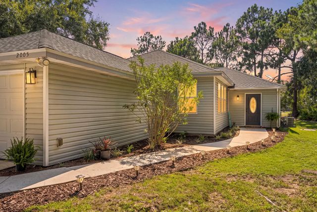 Photo of Listing #1009412
