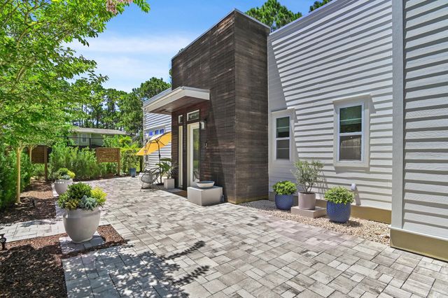 Photo of Listing #1009930