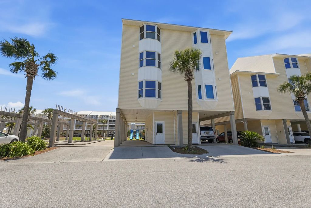 622 Sea Cliff Drive, Cape San Blas