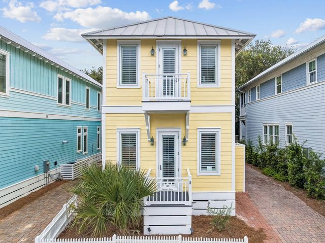 140 Parkshore Drive, Panama City Beach.