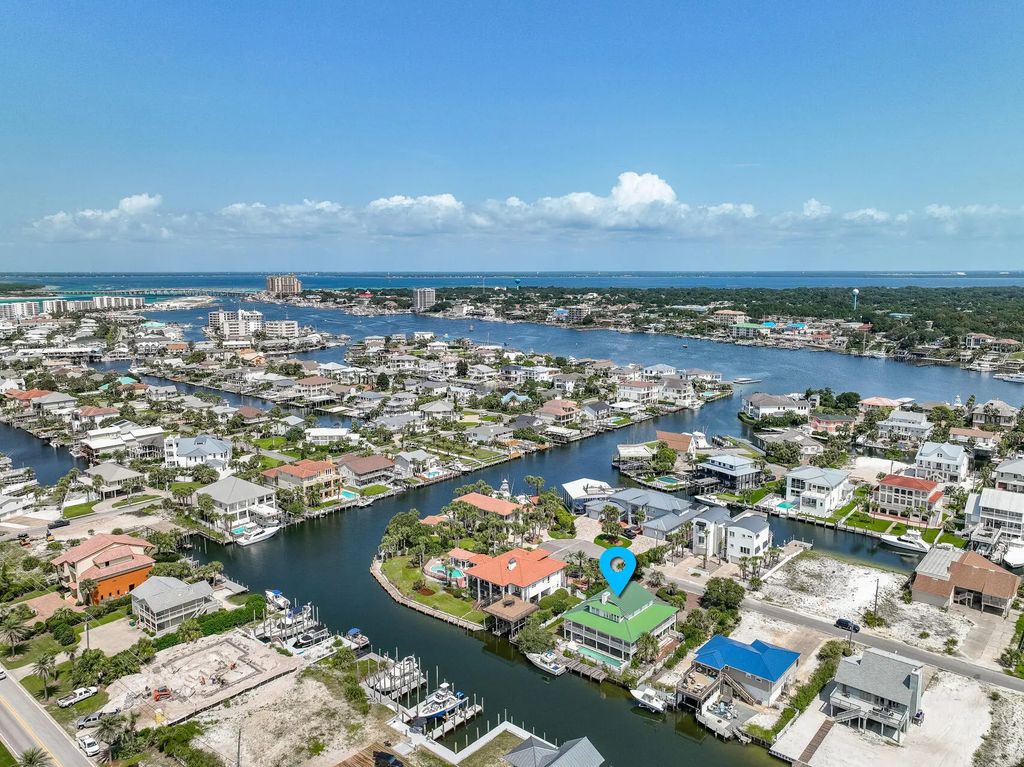 3 of 59 - 604 Magnolia Drive, Destin, FL
