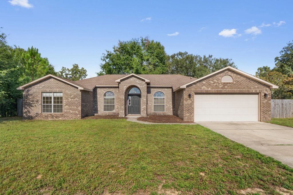 2942 Ensenada Court, Navarre