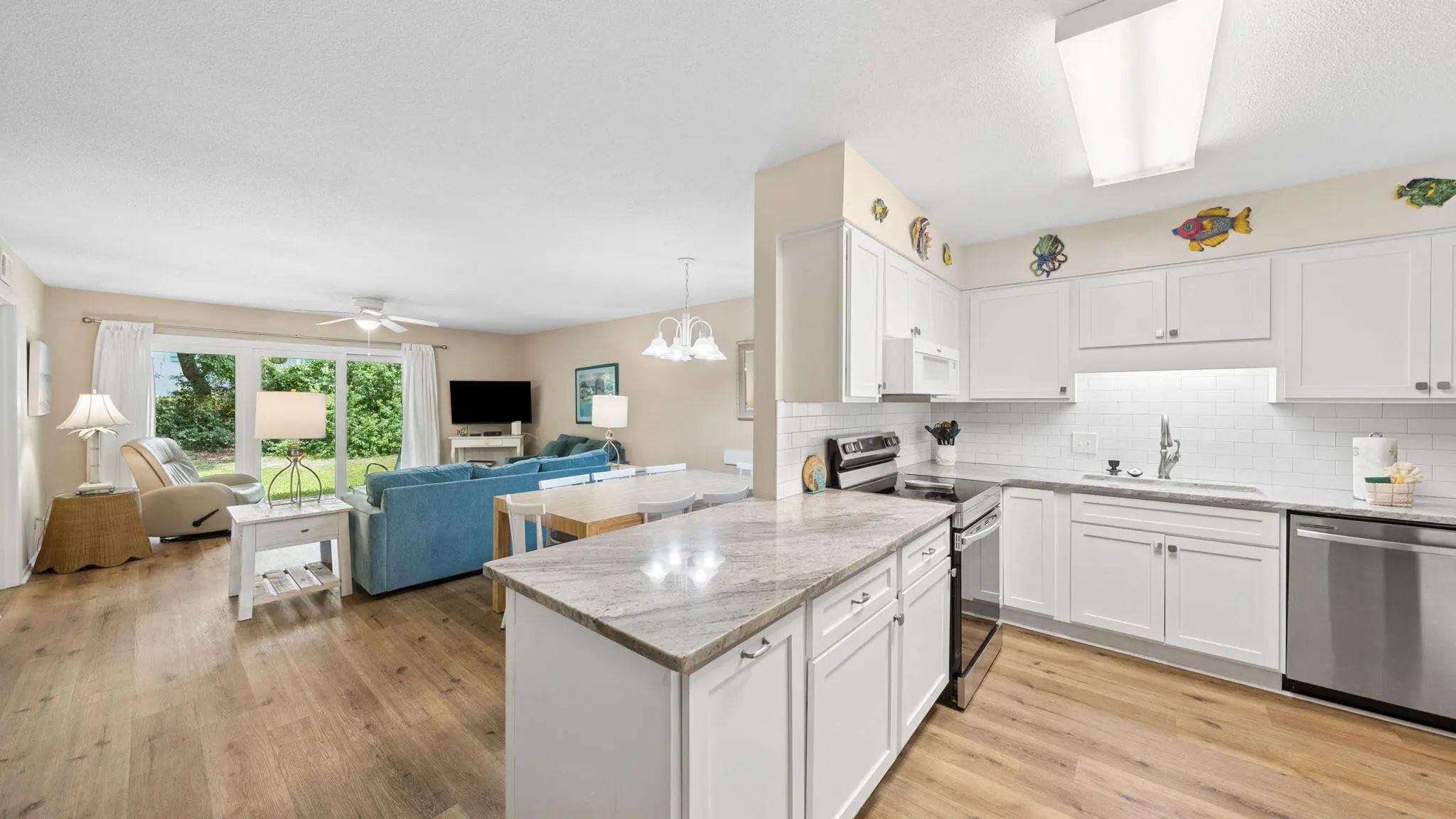 Photo of Listing #1009447