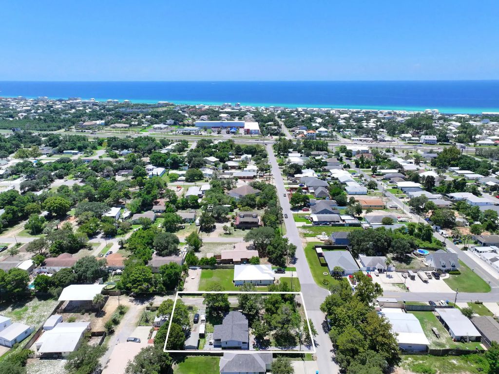 10 of 38 - 704 Gulf View Drive, Panama City Beach, FL