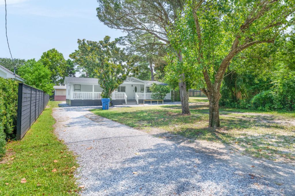 16 of 38 - 704 Gulf View Drive, Panama City Beach, FL