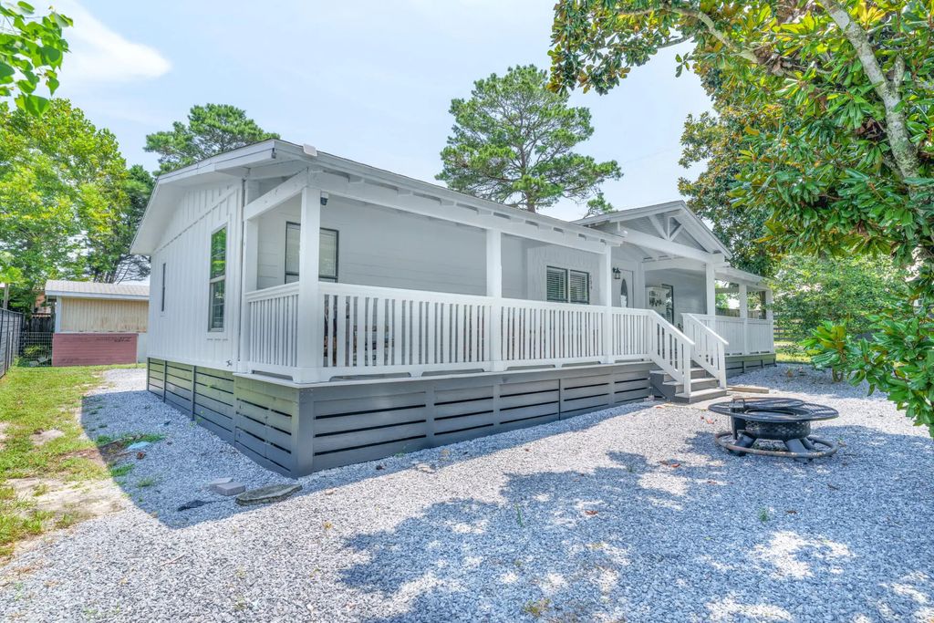 18 of 38 - 704 Gulf View Drive, Panama City Beach, FL