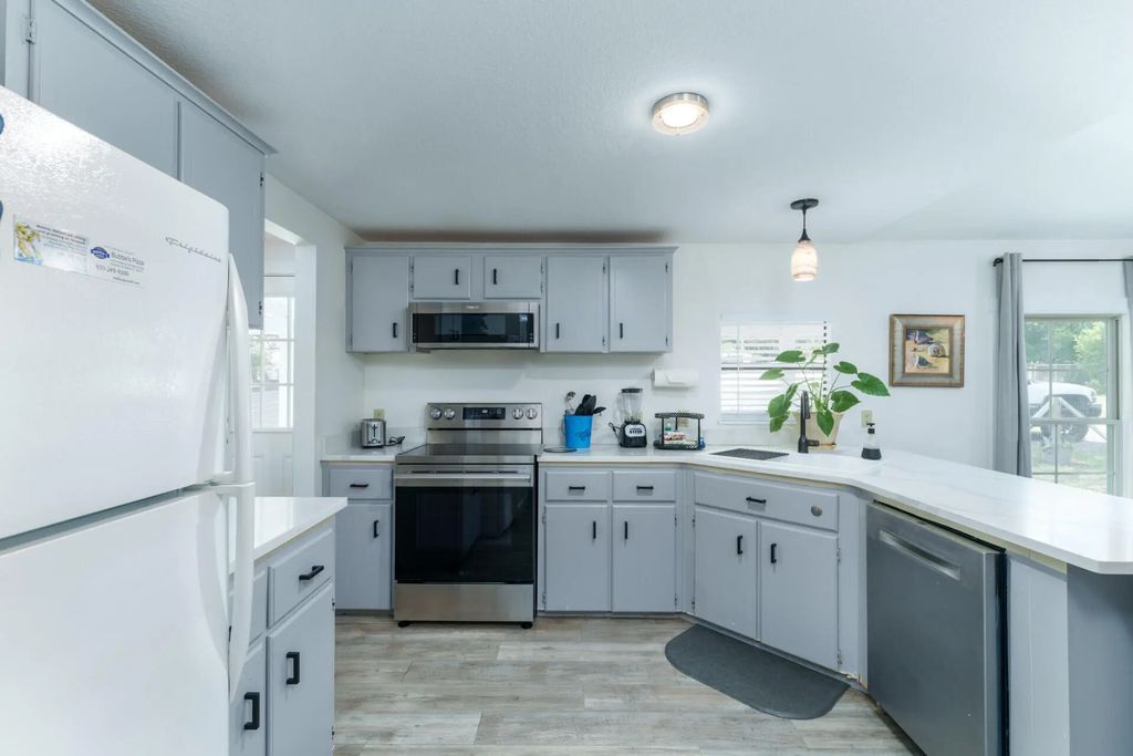 26 of 38 - 704 Gulf View Drive, Panama City Beach, FL