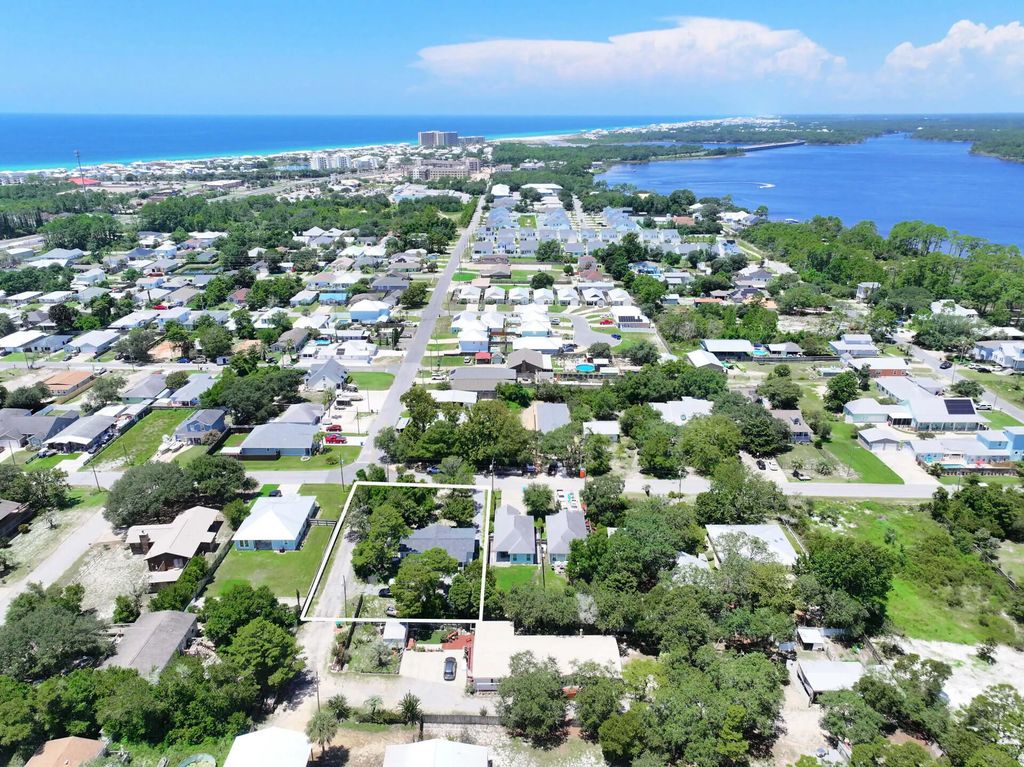 4 of 38 - 704 Gulf View Drive, Panama City Beach, FL