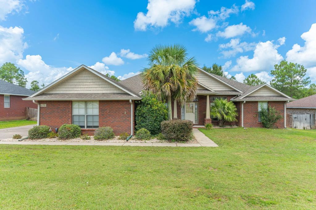 6198 Hummingbird Lane, Crestview