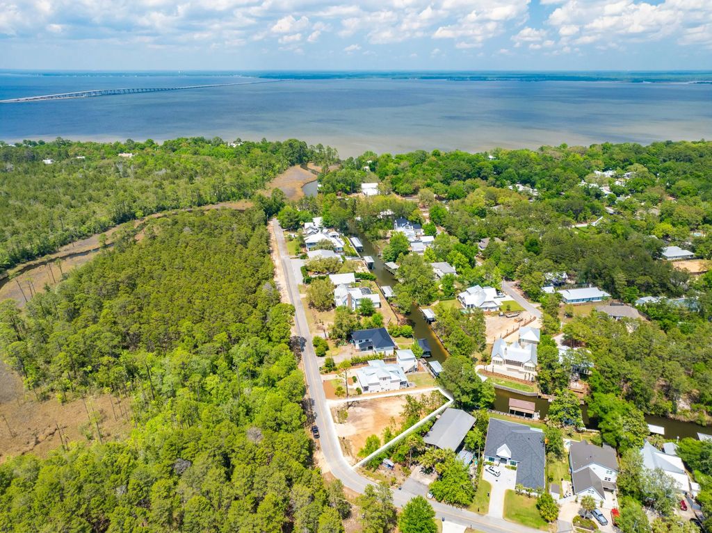 8 of 15 - 564 W Point Washington Road, Santa Rosa Beach, FL