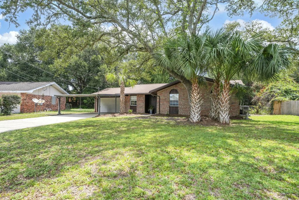 122 Newcastle Circle, Fort Walton Beach