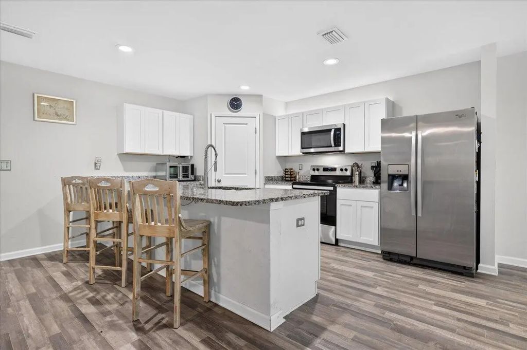 13 of 55 - 520 Whispering Creek Avenue, Freeport, FL
