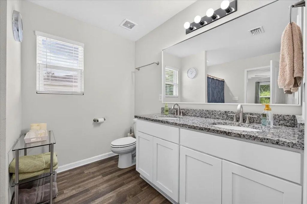 28 of 55 - 520 Whispering Creek Avenue, Freeport, FL