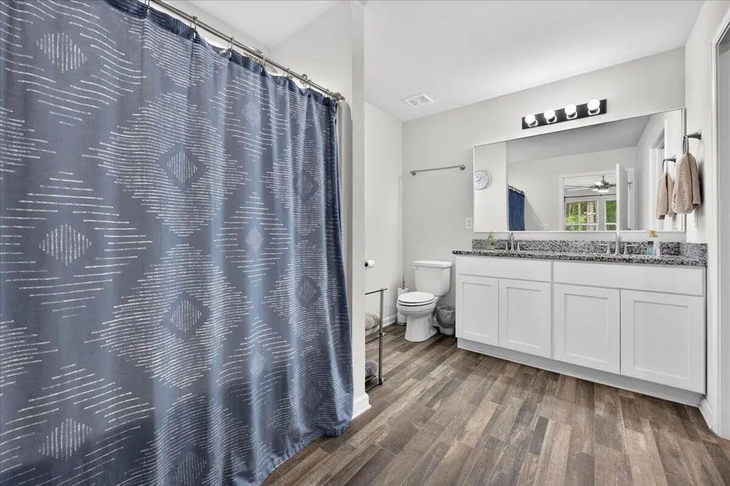 29 of 55 - 520 Whispering Creek Avenue, Freeport, FL