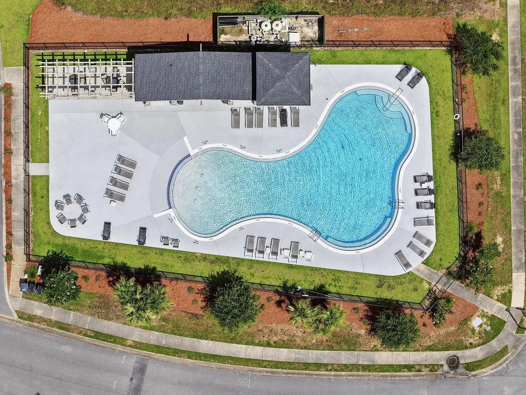 54 of 55 - 520 Whispering Creek Avenue, Freeport, FL