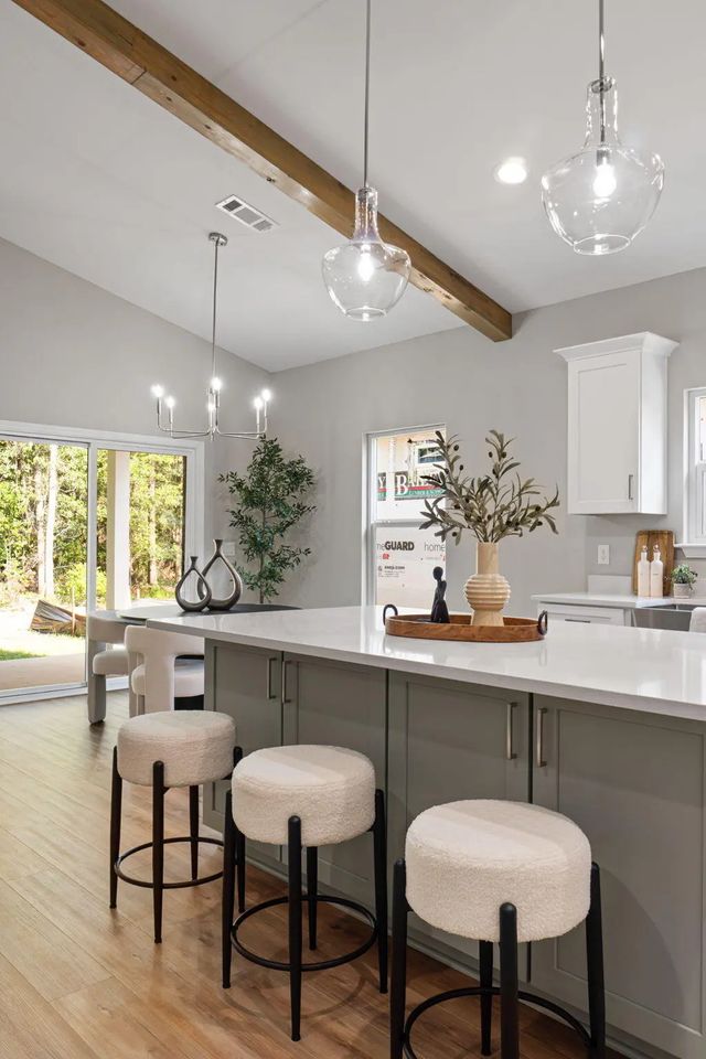 Photo of Listing #1009548