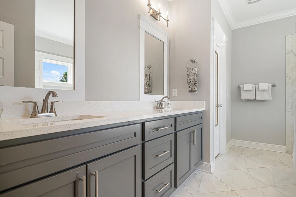 27 of 76 - 410 Coastal Breeze Drive, Freeport, FL
