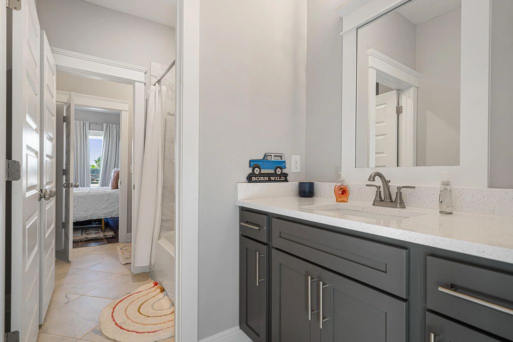 32 of 76 - 410 Coastal Breeze Drive, Freeport, FL