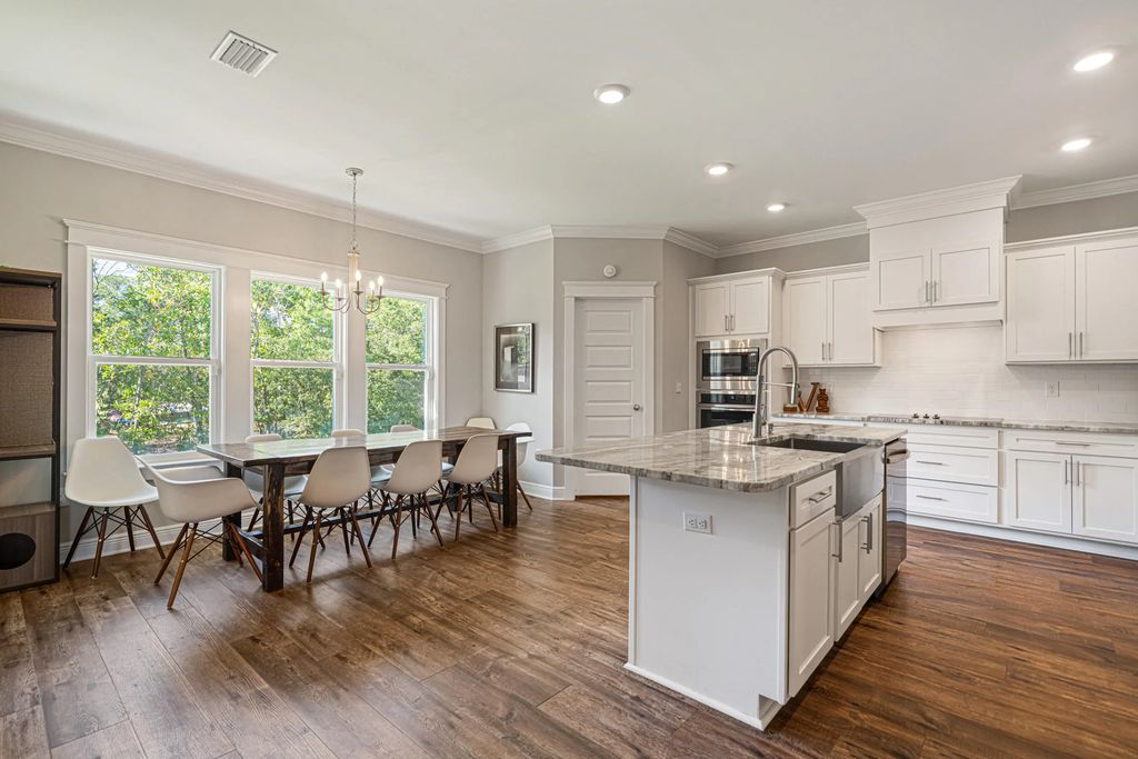 38 of 76 - 410 Coastal Breeze Drive, Freeport, FL