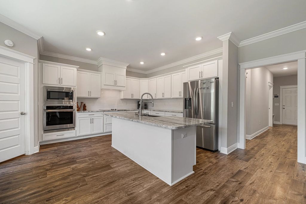 41 of 76 - 410 Coastal Breeze Drive, Freeport, FL