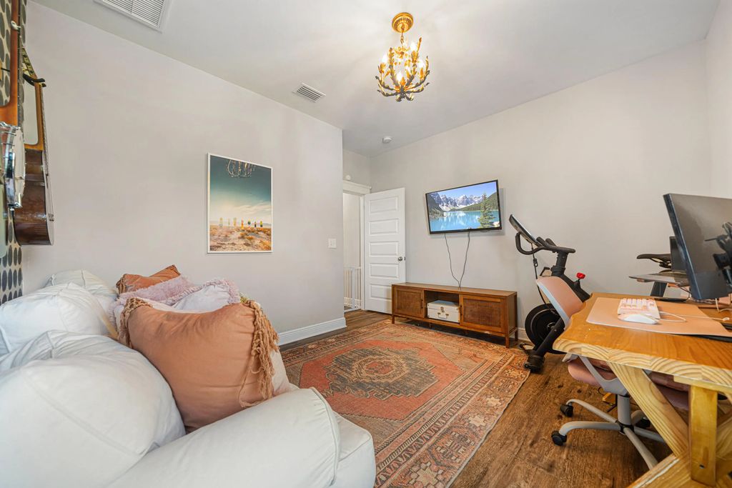 48 of 76 - 410 Coastal Breeze Drive, Freeport, FL