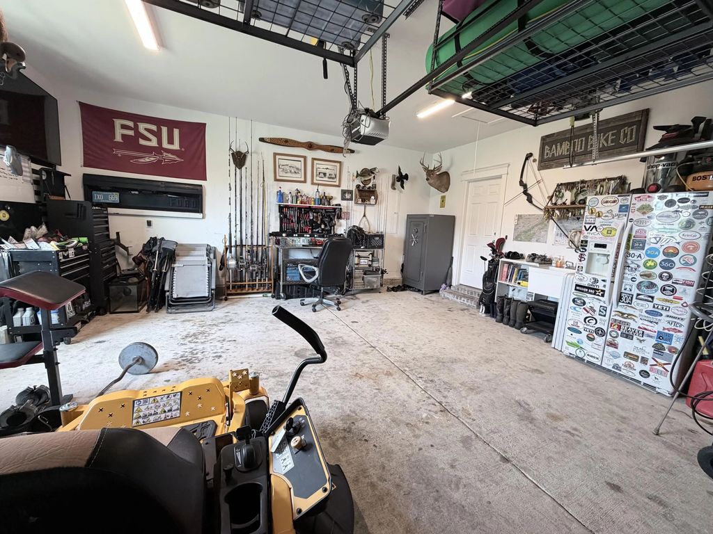 57 of 76 - 410 Coastal Breeze Drive, Freeport, FL
