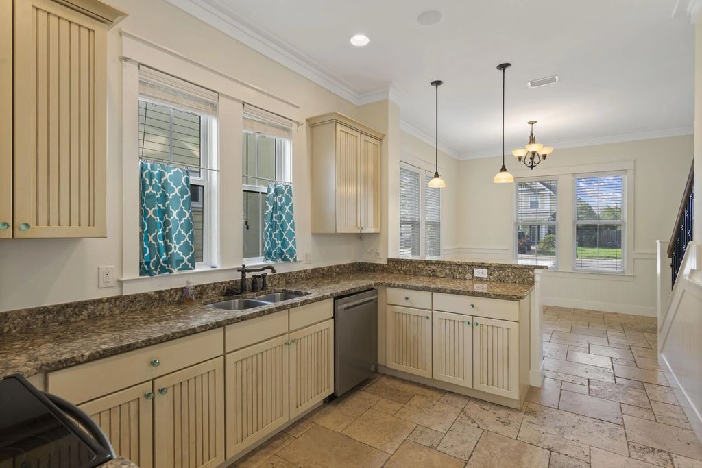 7 of 52 - 324 Madison Circle, Panama City Beach, FL