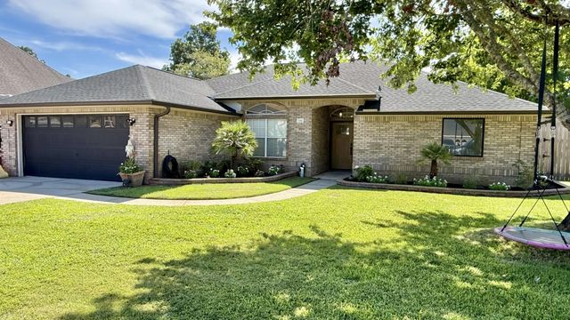 Photo of Listing #1009696