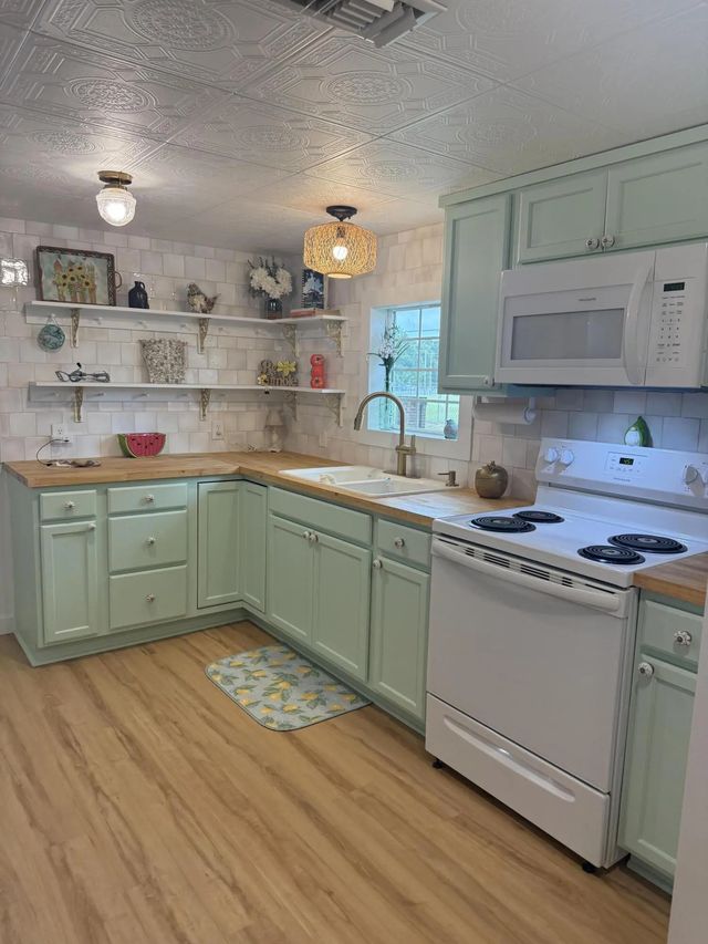 Photo of Listing #1009776