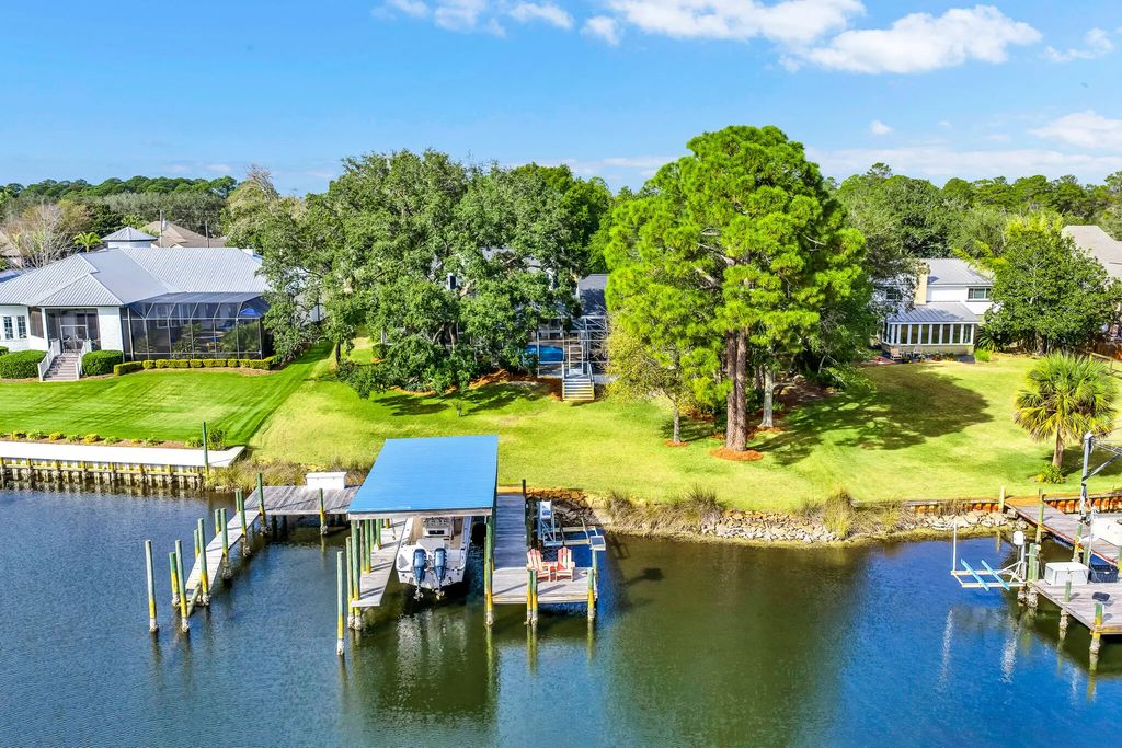 81 of 89 - 4125 N Indian, Destin, FL