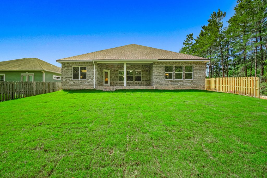 105 of 152 - 71 Leap Year Lane, Freeport, FL