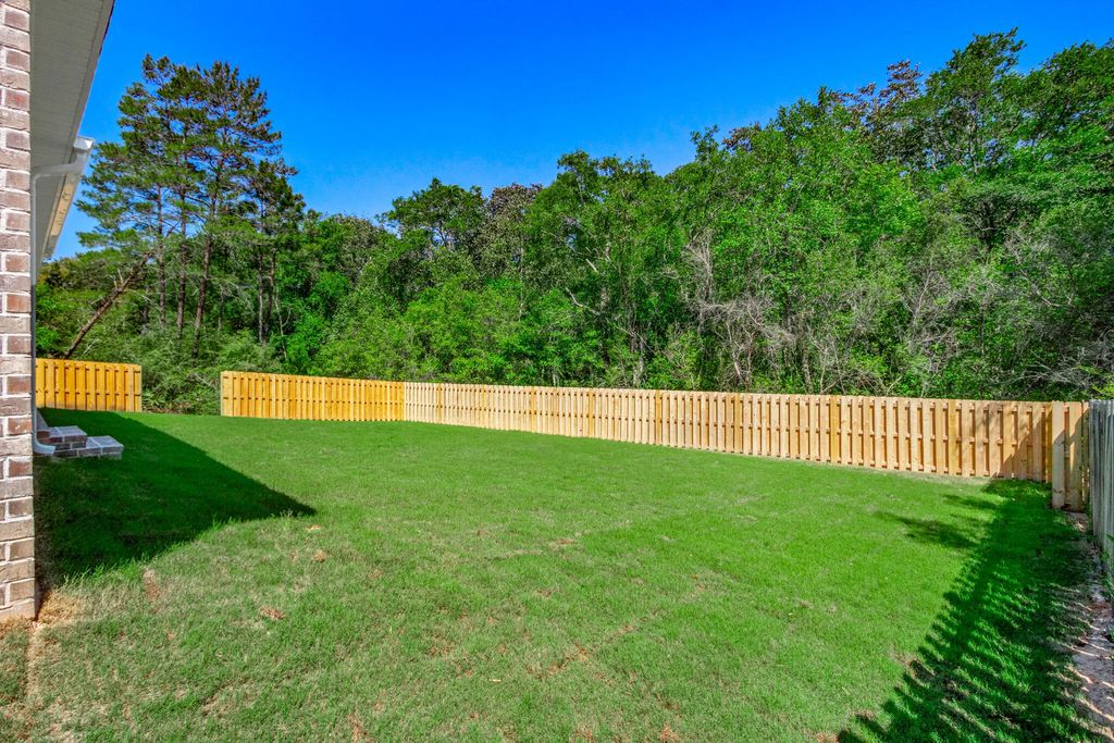 107 of 152 - 71 Leap Year Lane, Freeport, FL
