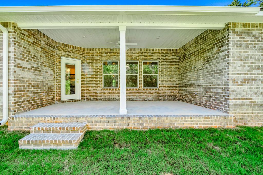 3 of 152 - 71 Leap Year Lane, Freeport, FL