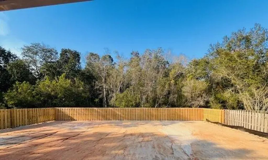 33 of 152 - 71 Leap Year Lane, Freeport, FL