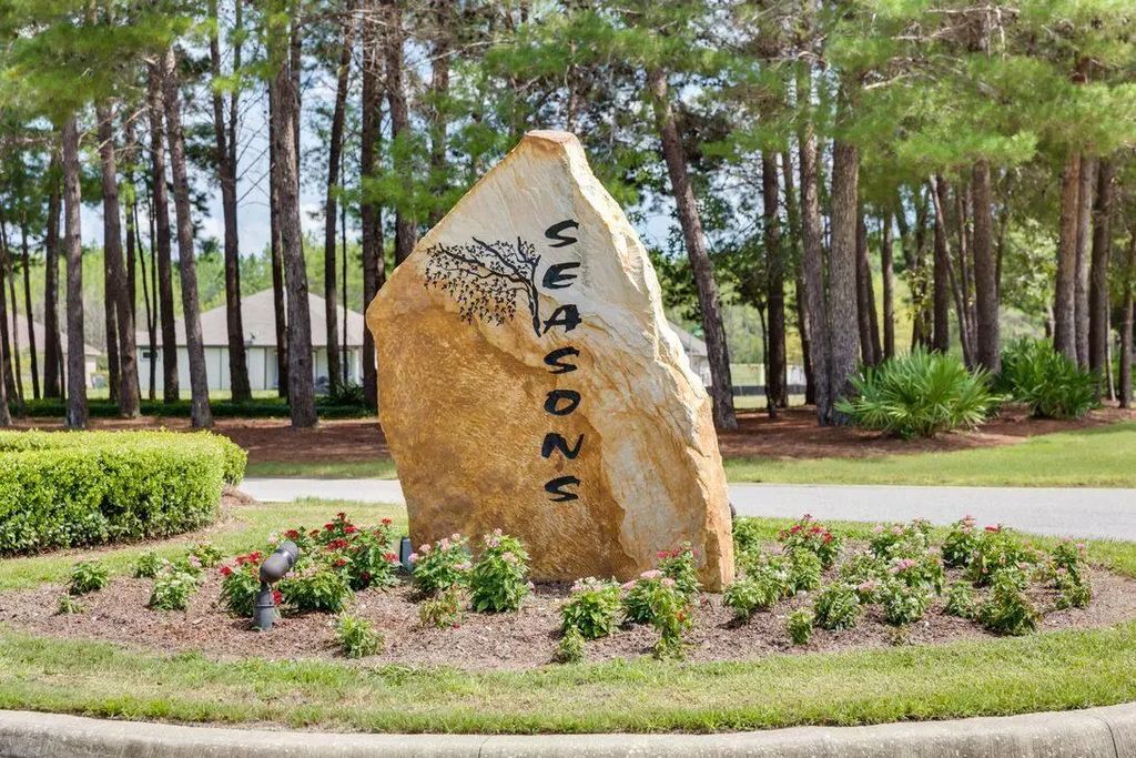 36 of 152 - 71 Leap Year Lane, Freeport, FL