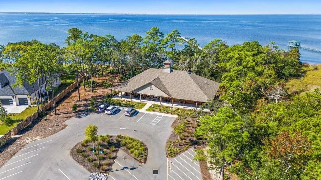 47 of 152 - 71 Leap Year Lane, Freeport, FL