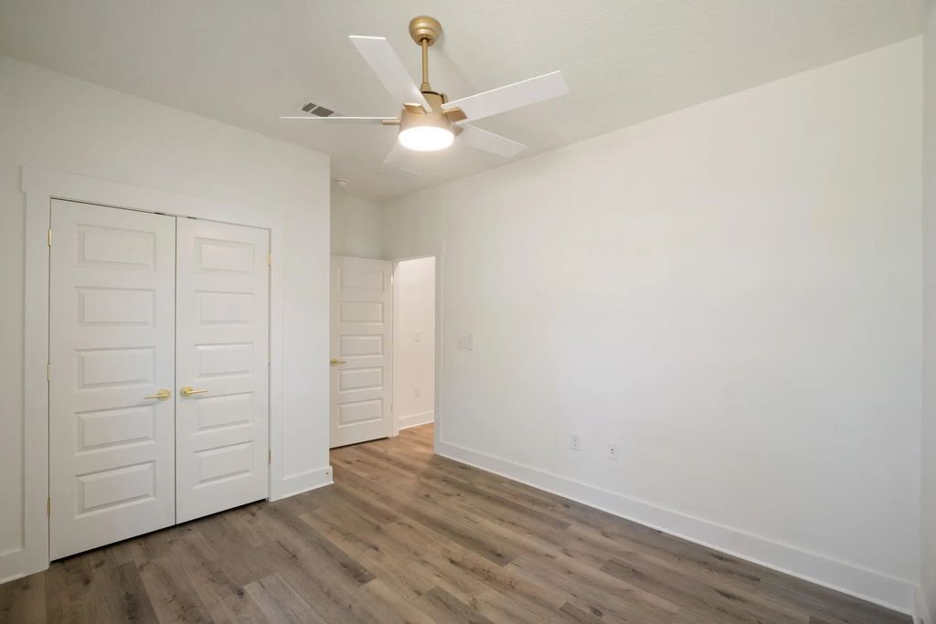 93 of 152 - 71 Leap Year Lane, Freeport, FL