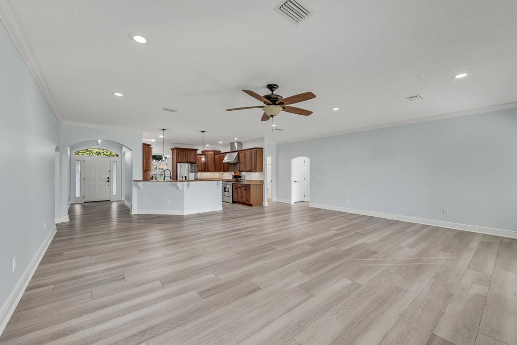 8 of 26 - 314 Stahlman Avenue, Destin, FL