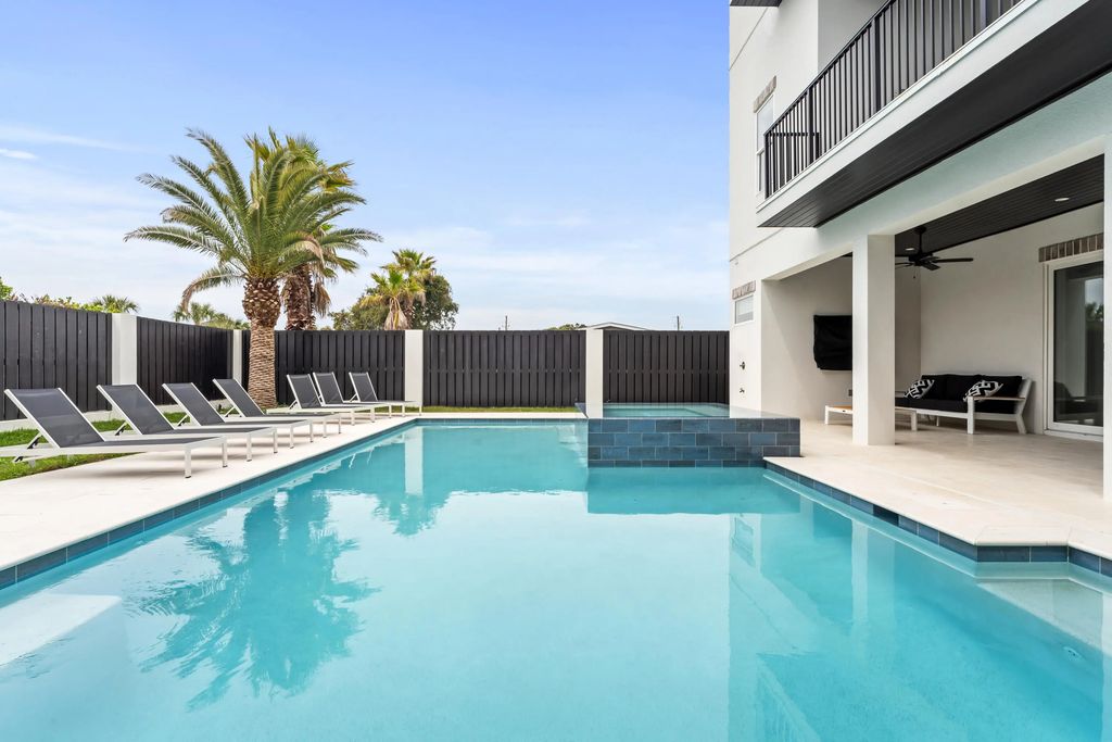 113 of 118 - 344 S Holiday Road, Miramar Beach, FL