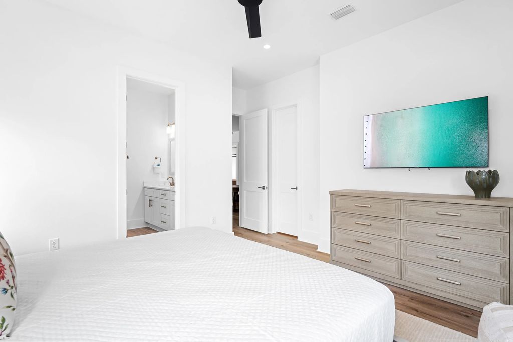 47 of 118 - 344 S Holiday Road, Miramar Beach, FL